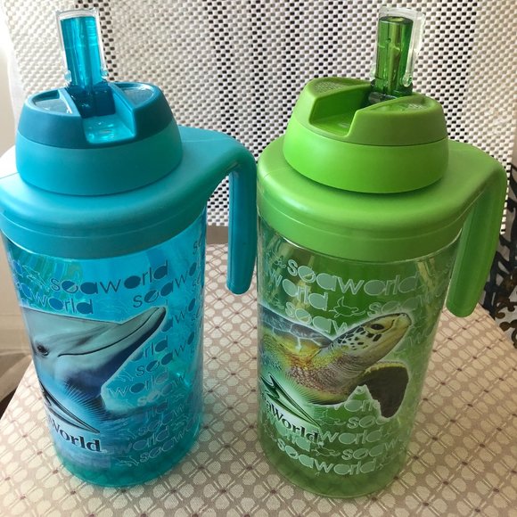COOL GEAR Dining Cool Gear Seaworld Water Bottles Poshmark